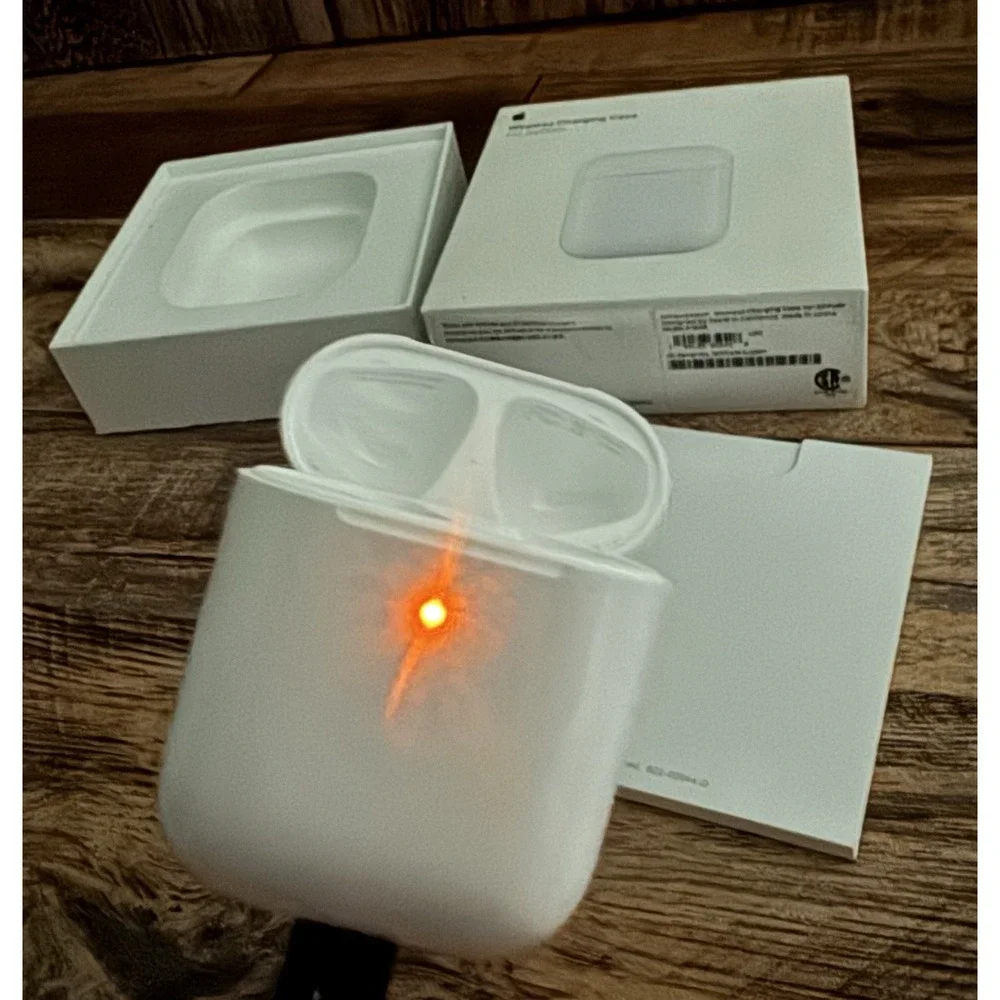 Genuine Apple AirPods 1st & 2nd Gen Replacement Charging Case TESTED WORKS A1938